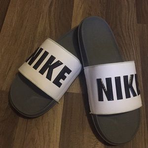 Men’s NIKE slides